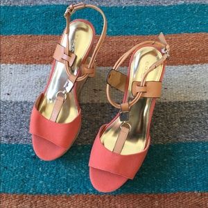 Coach Wedges Coral size 8